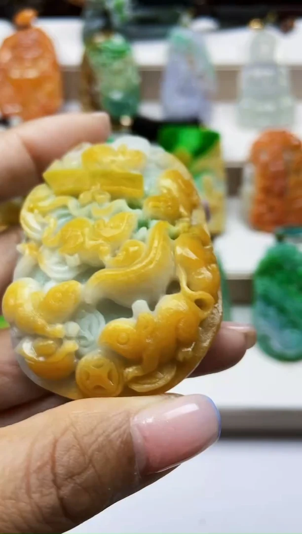 颈饰未镶嵌翡翠翡翠A货