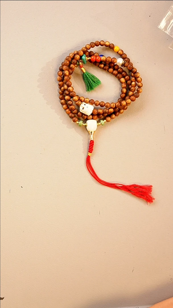 沉香手串【无相】莺歌绿棋楠6mm圆珠多圈设计款