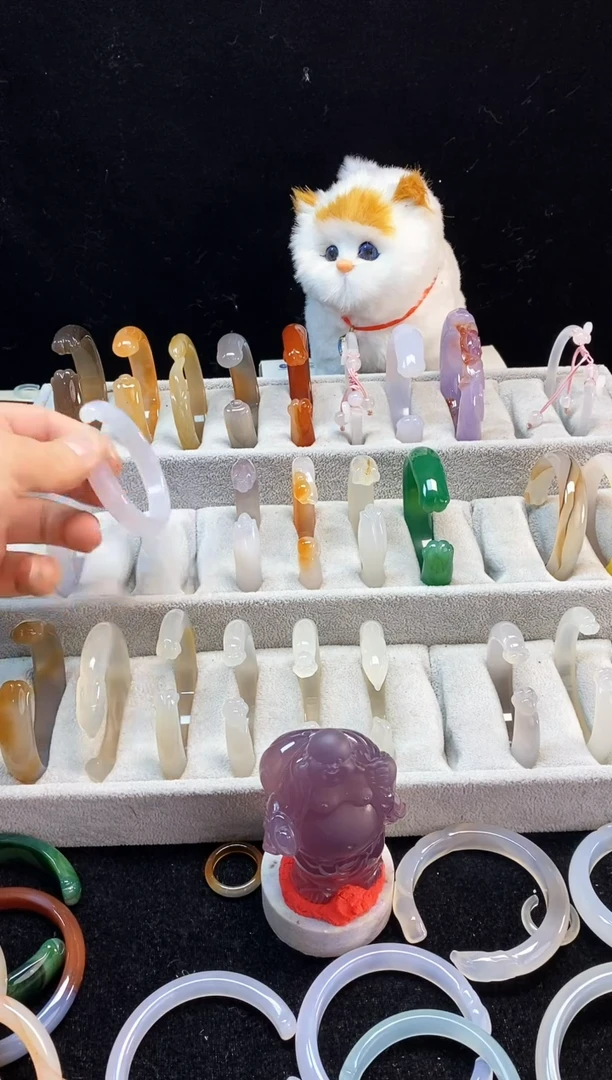 【闪购商品】玛瑙/玉髓手镯未镶嵌254