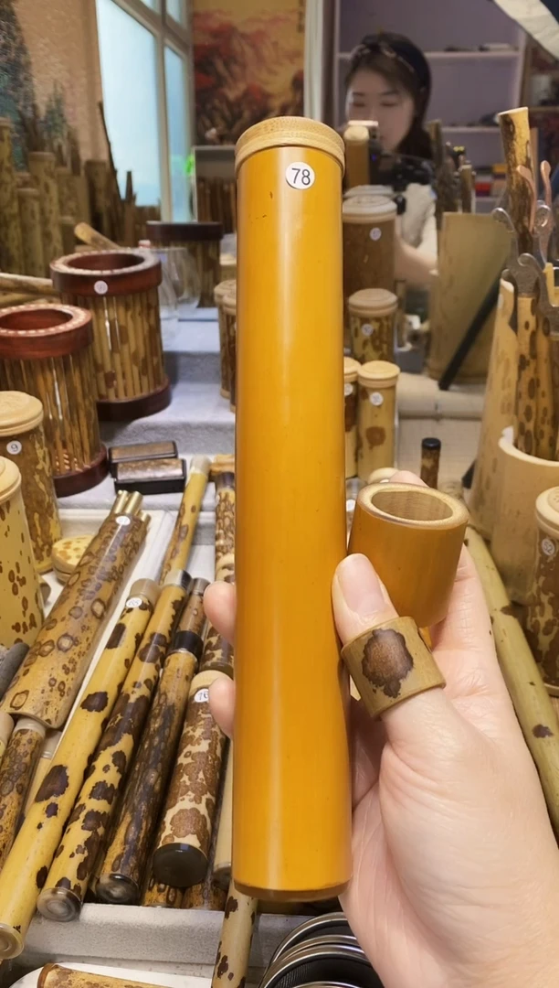 【闪购商品】老箭竹精品香筒一个