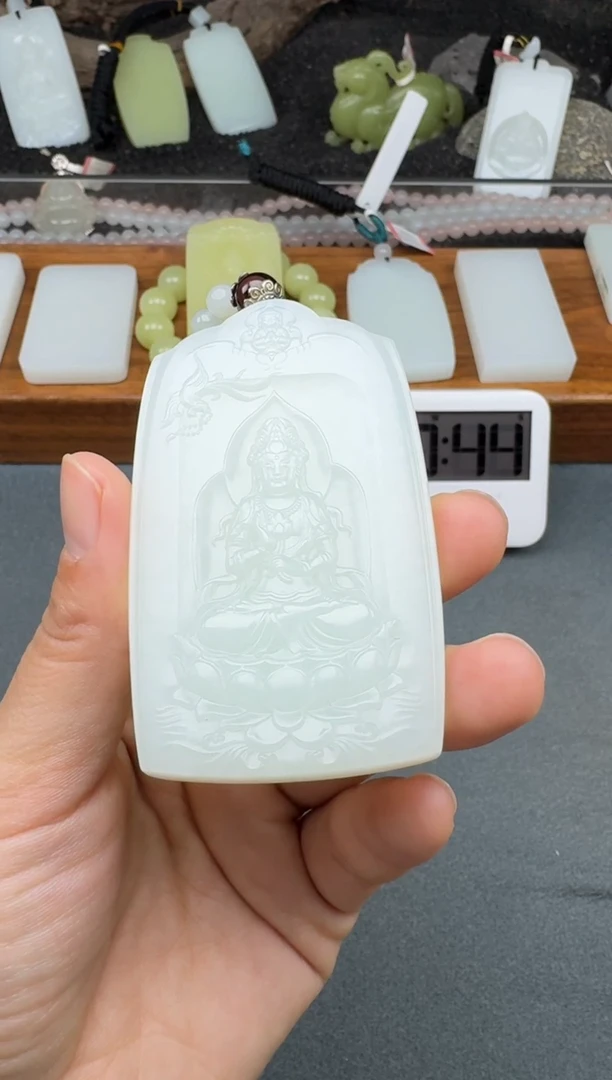 颈饰未镶嵌和田玉2