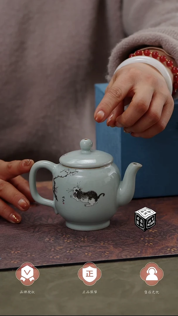 【闪购商品】杯省工美郗奎奎老师手绘宫灯壶