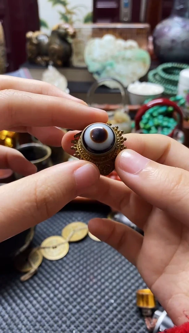 未镶嵌和田玉挂件戒指