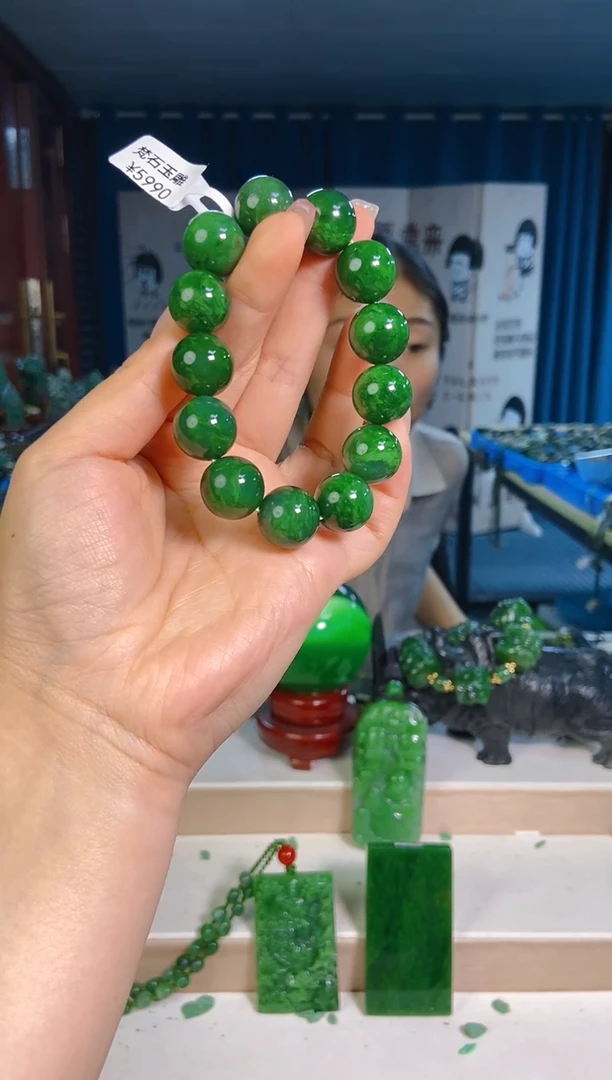 和田玉未镶嵌挂件1