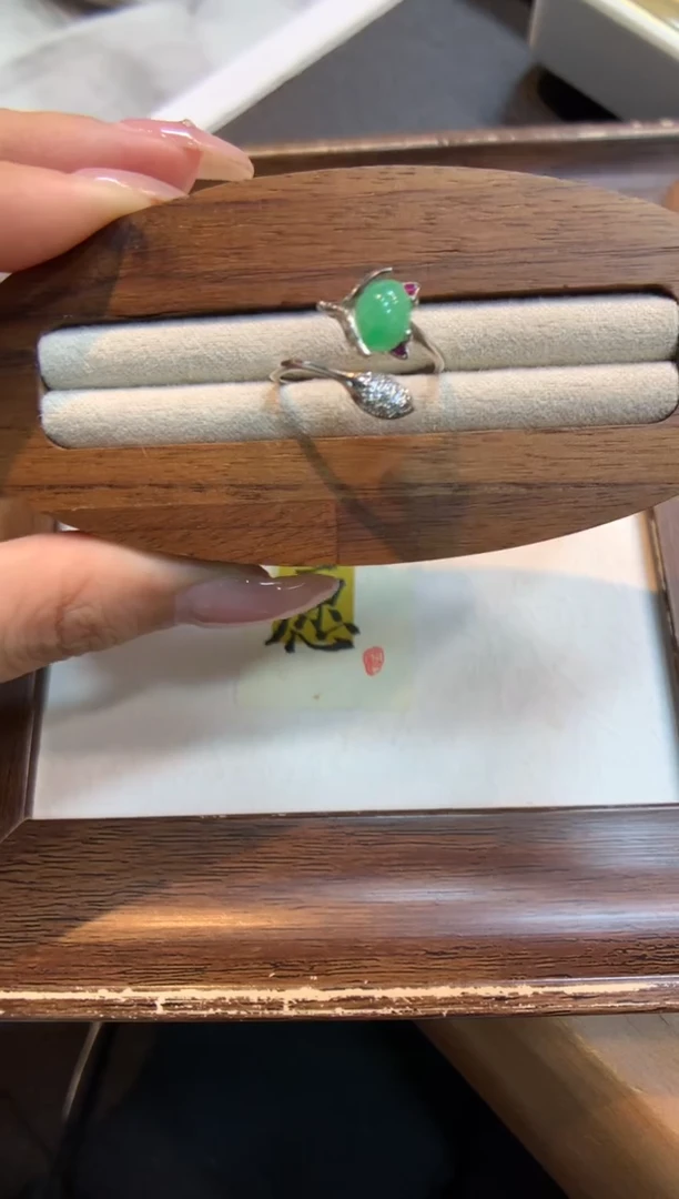 银S925镶嵌戒指翡翠戒指