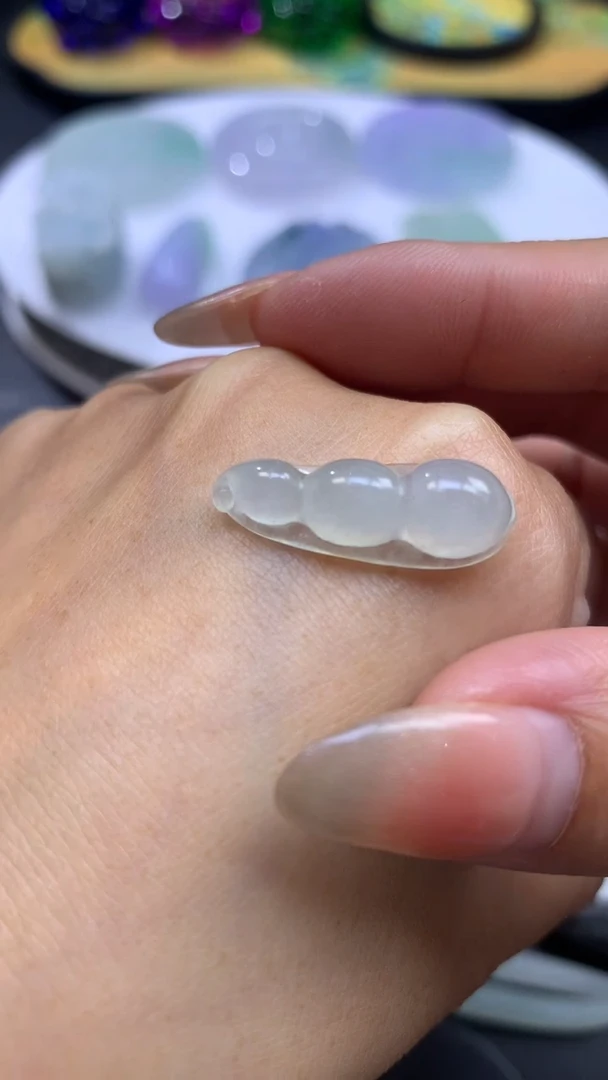 【闪购商品】定制翡翠未镶嵌翡翠