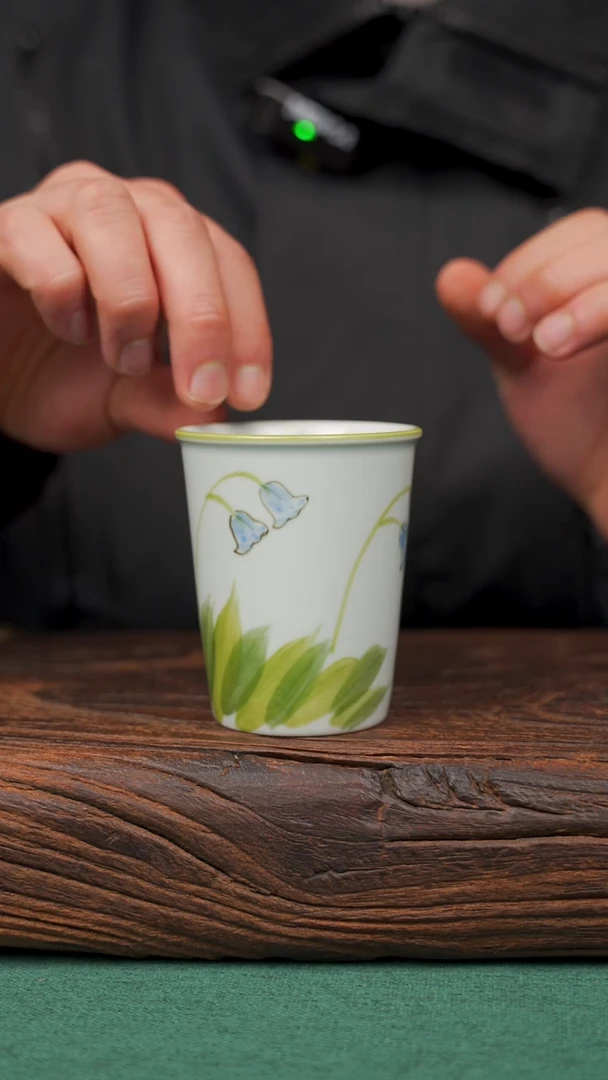 【闪购商品】瓷片25寻一缕瓷香杯釉下手工手绘瓷器