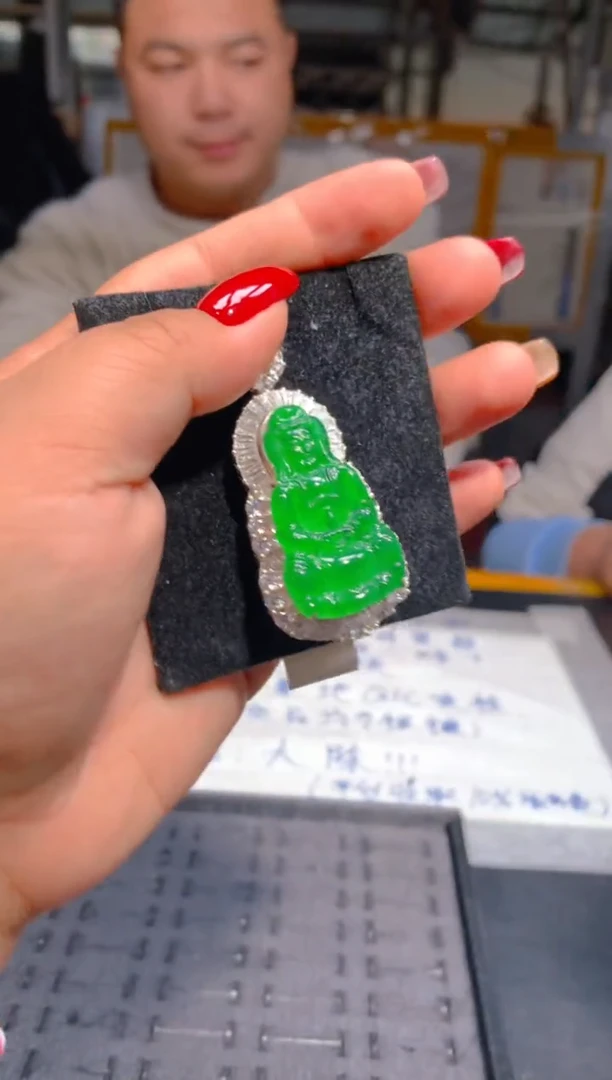 【闪购商品】定制翡翠未镶嵌54定制翡翠-多样性发货 {发其 一}