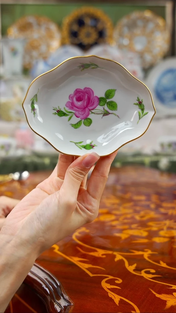 骨瓷米多家中古瓷器如图所示105