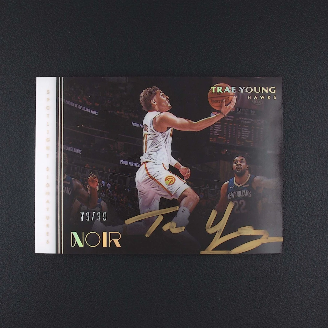 特雷杨 Noir 聚光灯 99编  帕尼尼NBA国宝手提签字球星卡