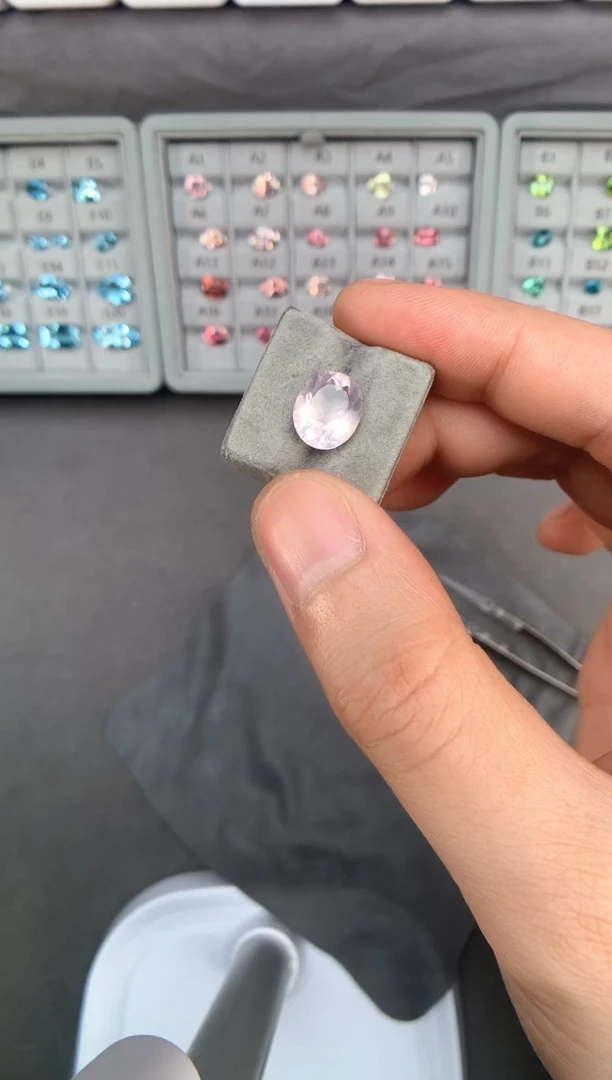 【闪购商品】水晶裸石未镶嵌多样性发货一颗