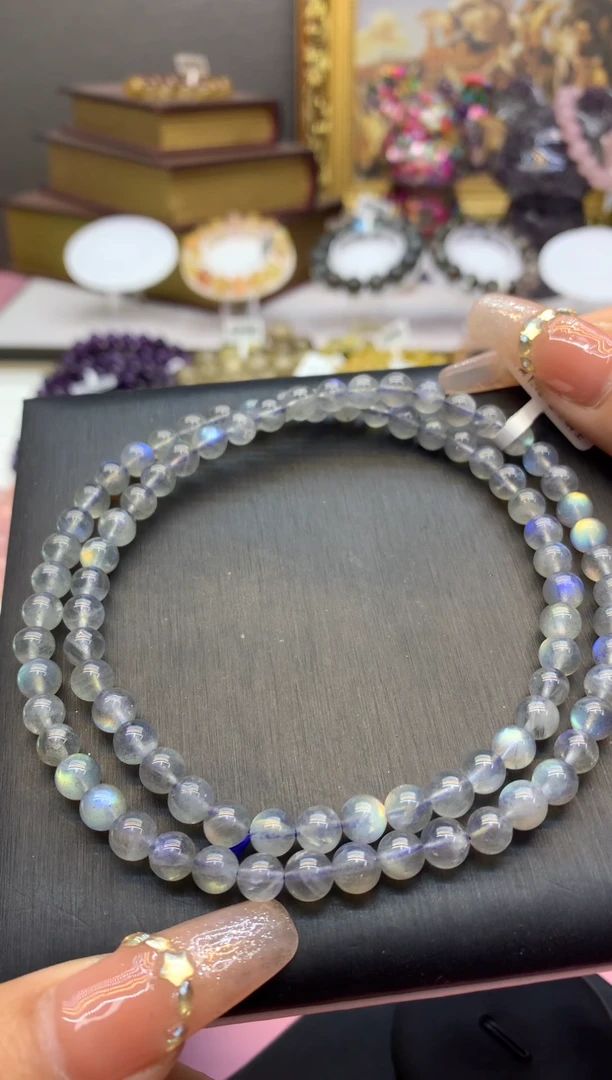 【闪购商品】水晶手串未镶嵌6+多圈灰月光