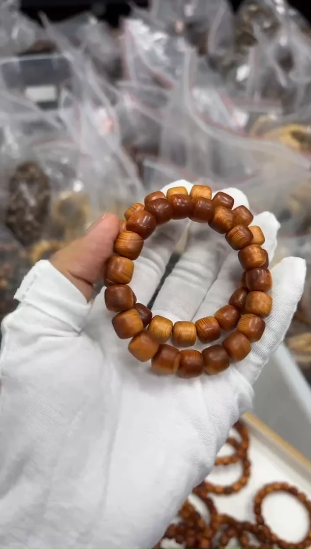 柏木（崖柏）手串/手链10*11单圈（509）