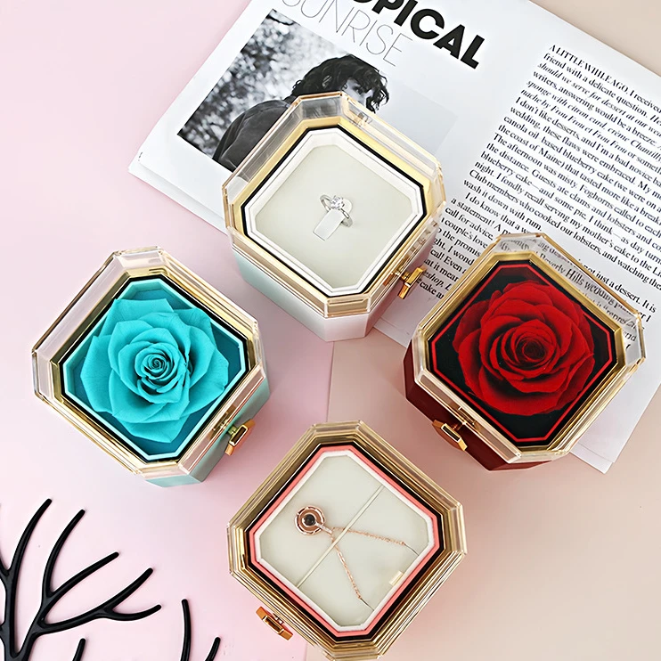 【逗奶】 情人节玫瑰花礼物盒戒指盒八角旋转永生花首饰盒情侣礼物