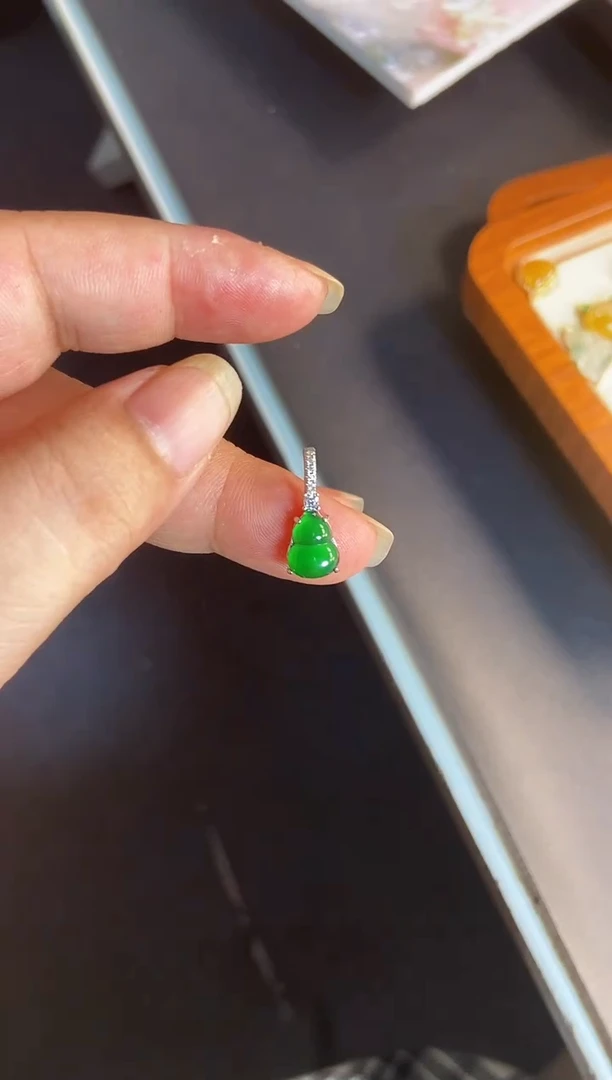 吊坠(不含链)银S925镶嵌翡翠1