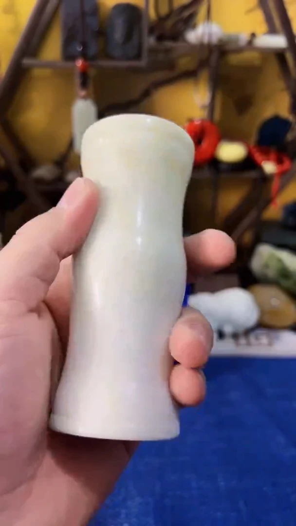 【闪购商品】蓝田玉(蛇纹石化大理石玉)挂件合金南天 笔筒