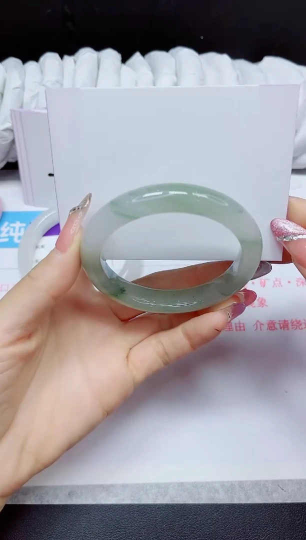石英质玉手镯未镶嵌253