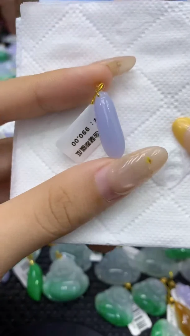 颈饰18K金镶嵌翡翠天然缅甸翡翠A货