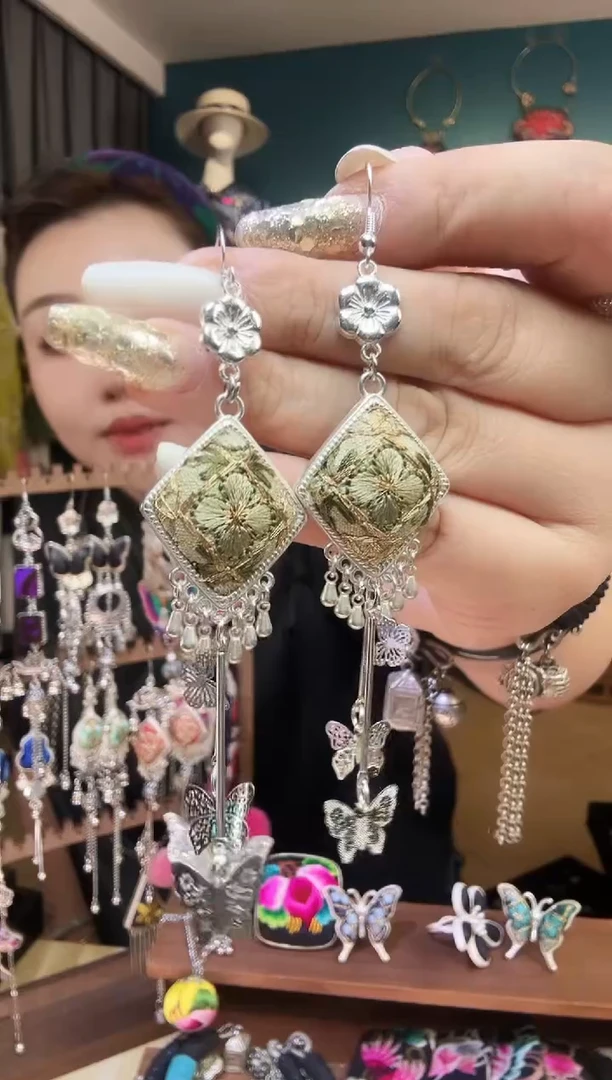 刺绣纯手工民族风刺绣耳环