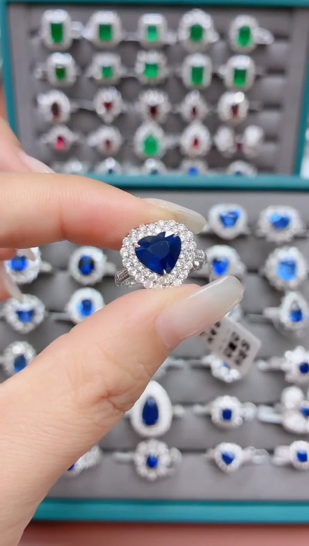 蓝宝石18K戒指18K金镶嵌-2.23ct