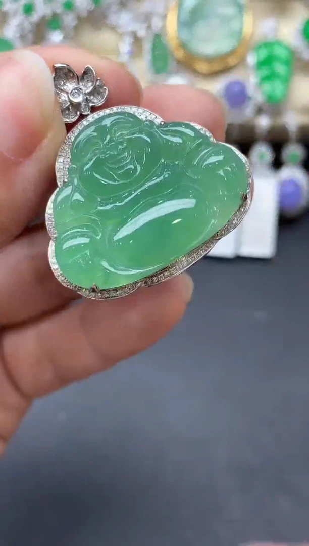 翡翠18K金镶嵌颈饰661-中国好珍宝