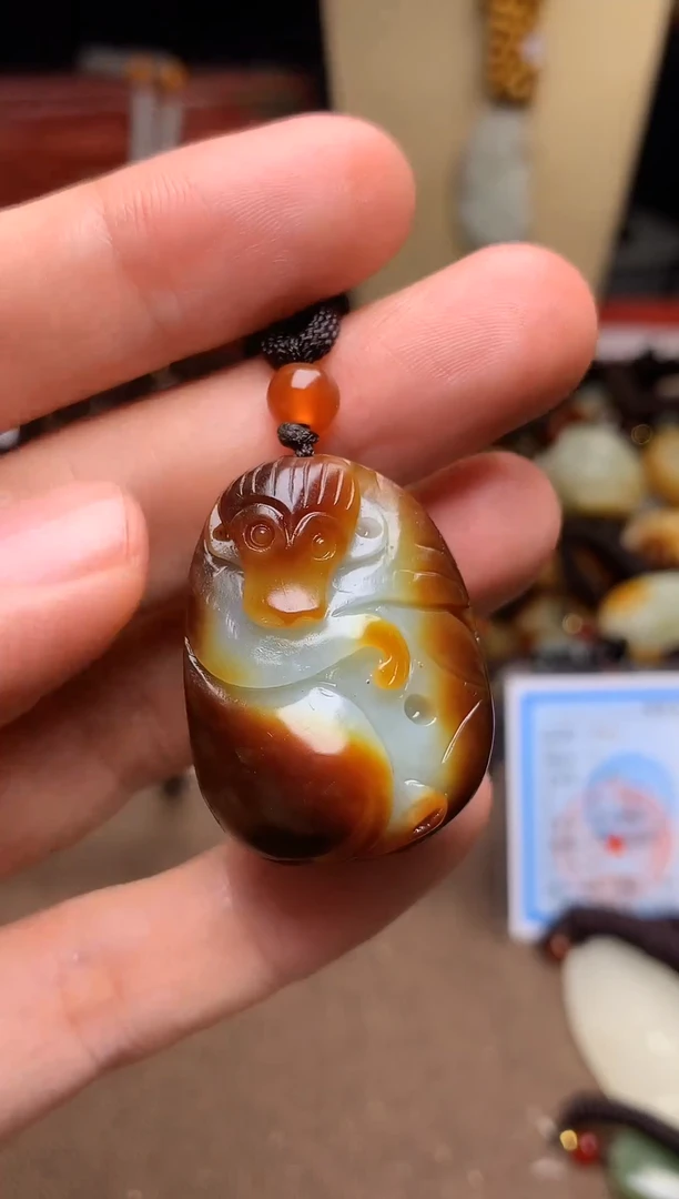 颈饰未镶嵌和田玉新疆料青海料清水和田玉吊坠