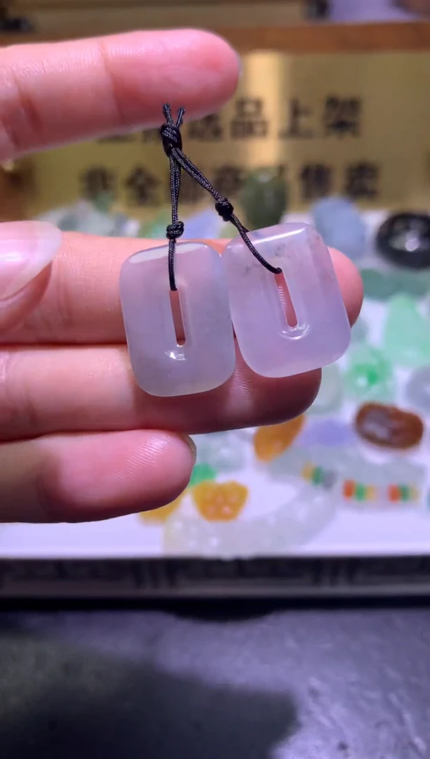 未镶嵌定制翡翠毛货