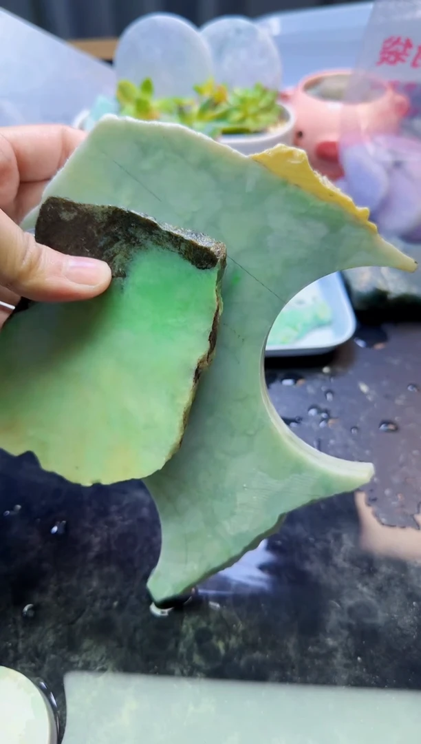 翡翠未镶嵌颈饰小**管047天然缅甸A货翡翠