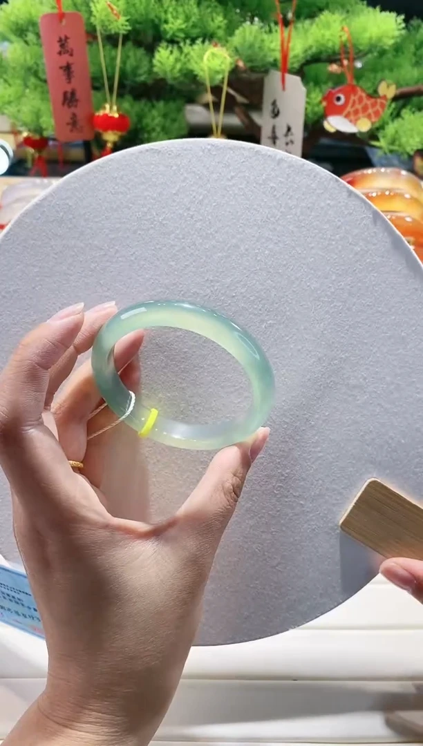 【闪购商品】玛瑙/玉髓手镯未镶嵌73-55.6