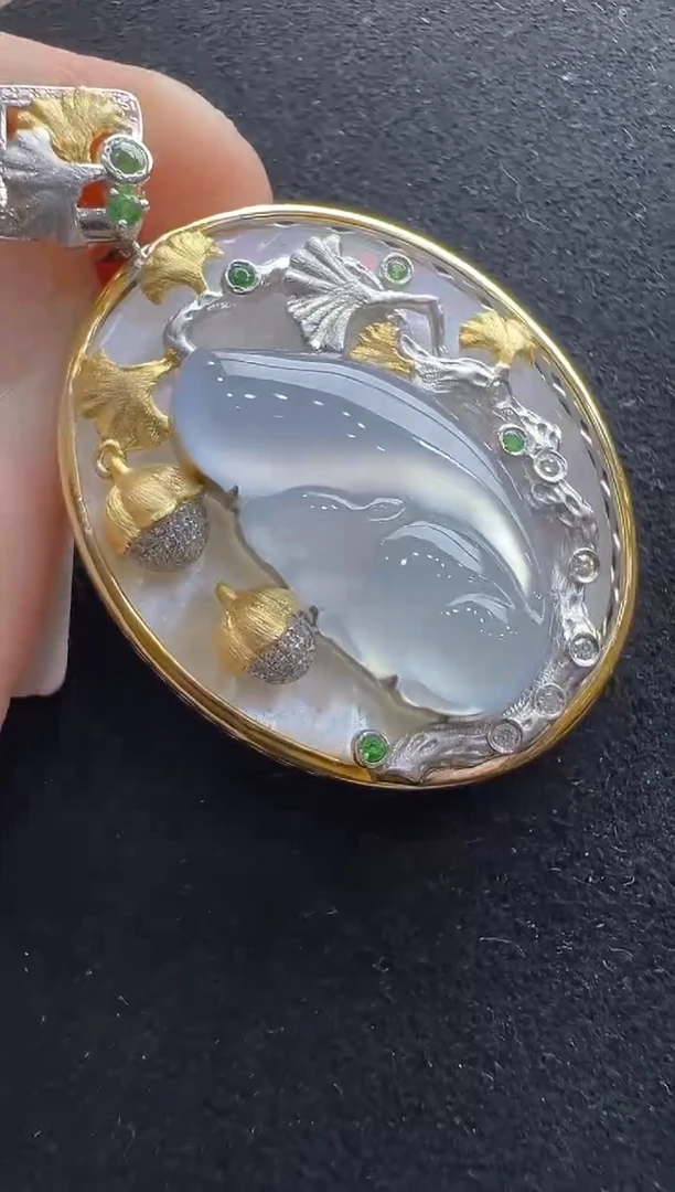 【闪购商品】翡翠吊坠(不含链)18K金镶嵌多样性发货拍一发一
