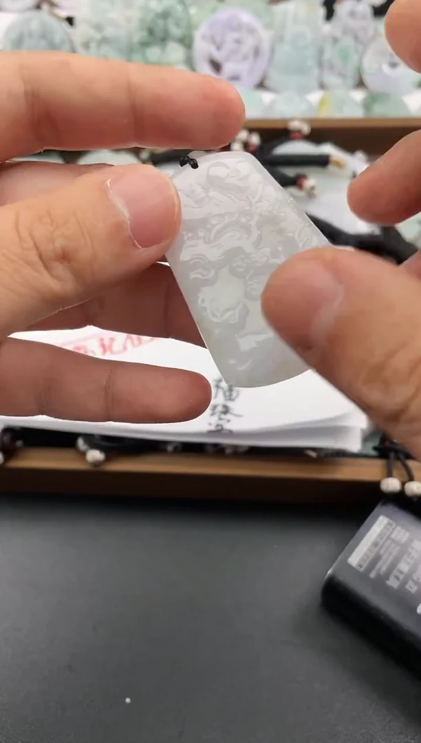 颈饰未镶嵌翡翠25/12/17/.21