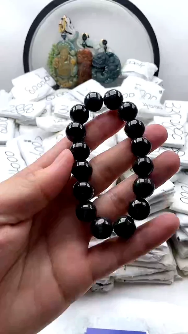 【闪购商品】翡翠颈饰未镶嵌手串【完美度65】