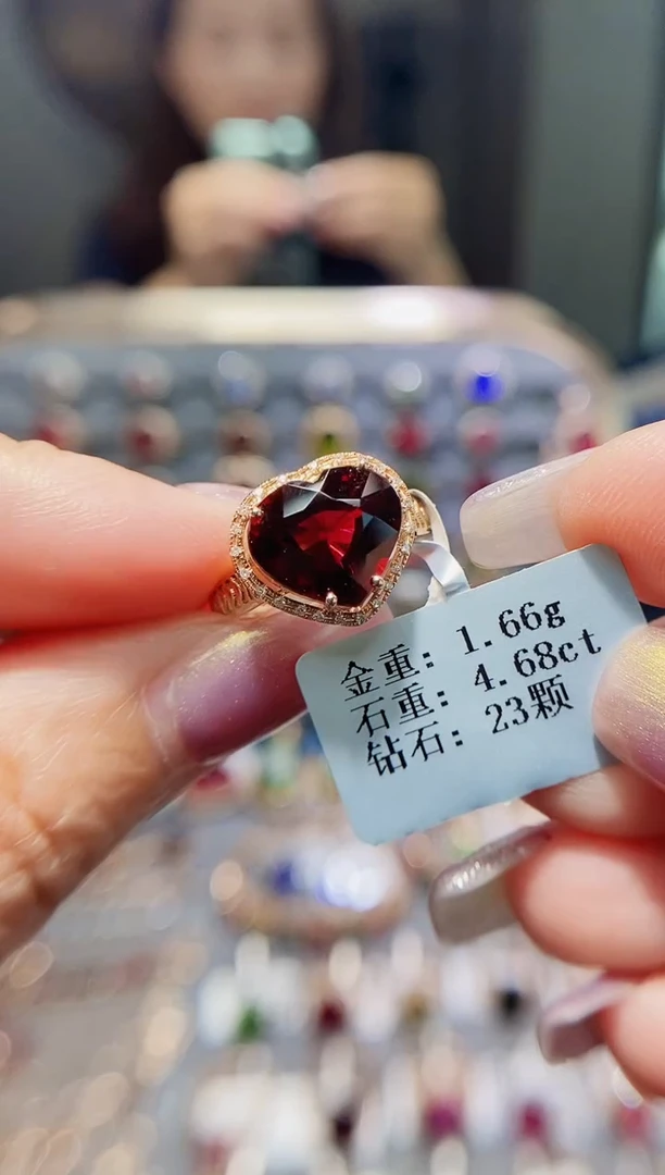 石榴石戒指18K金镶嵌4.68.
