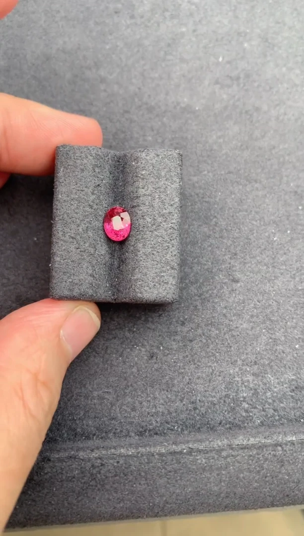 裸石彩色蓝宝石1ct粉蓝宝 BE 定制