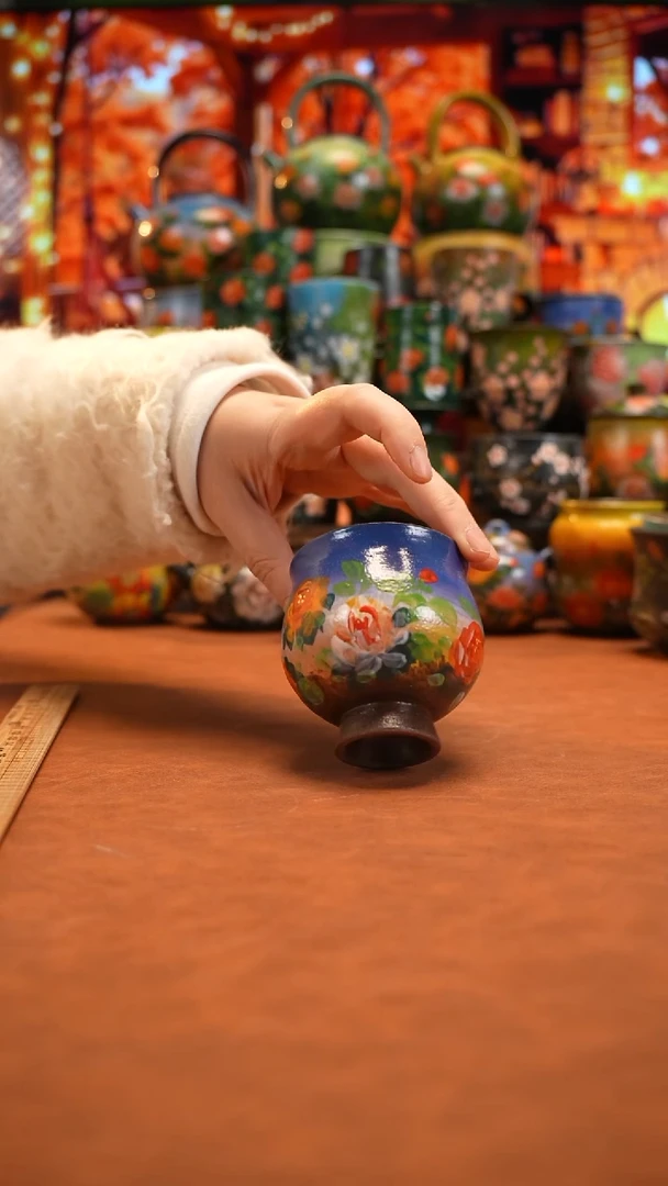 油画   釉下彩   杯子