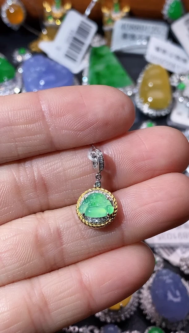 【闪购商品】翡翠吊坠(不含链)18K金镶嵌吊坠