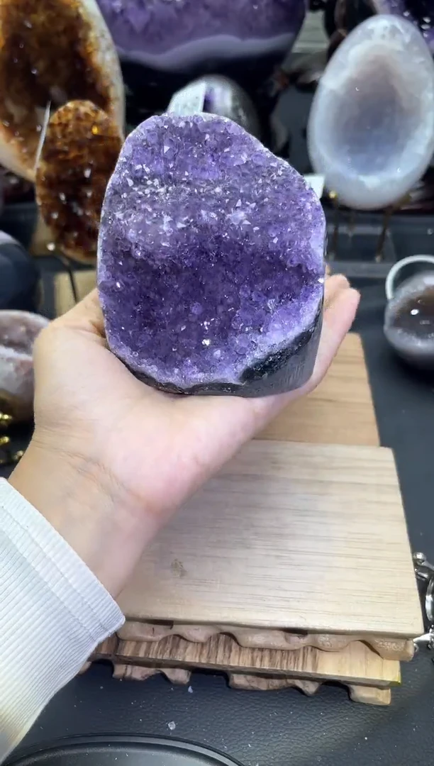 未镶嵌大型摆件（非配饰）紫晶184号摆件