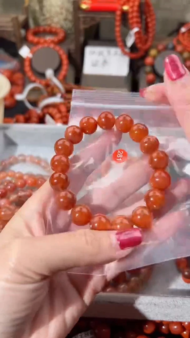 【闪购商品】南红玛瑙手串未镶嵌12+
