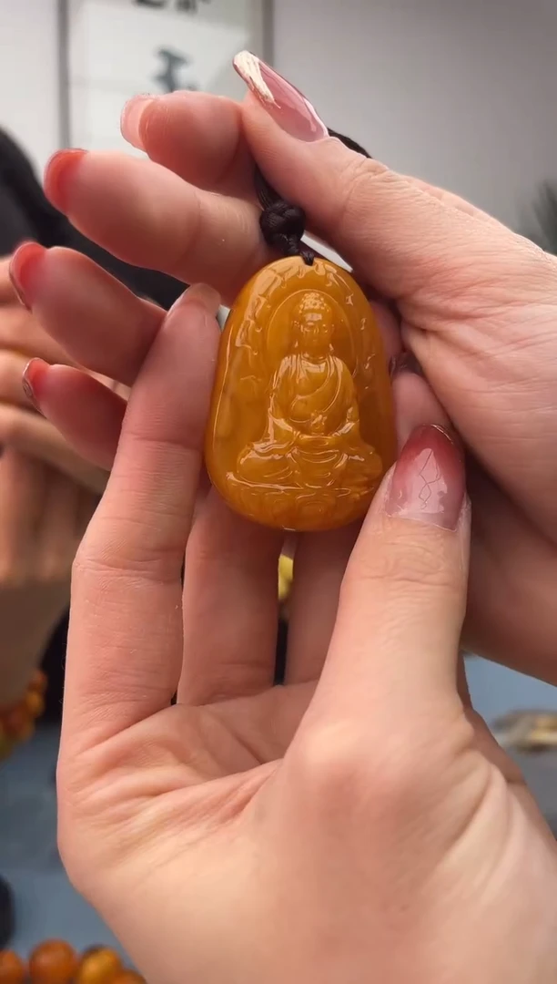 【闪购商品】蜜蜡珠宝奇石未镶嵌假一赔十，多样性发一件