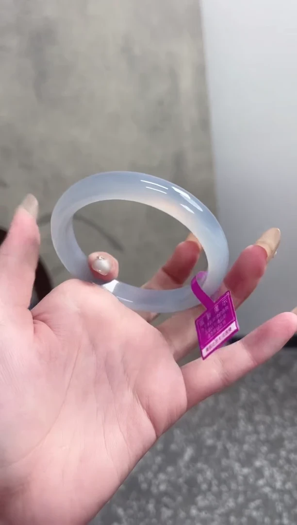 【闪购商品】玛瑙/玉髓手镯未镶嵌61-62圈需要包容