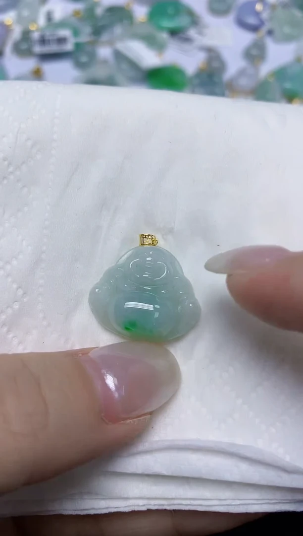 翡翠18K金镶嵌颈饰天然缅甸翡翠A货