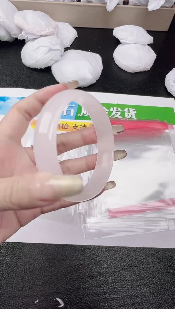 未镶嵌手镯石英质玉圈口 54 55