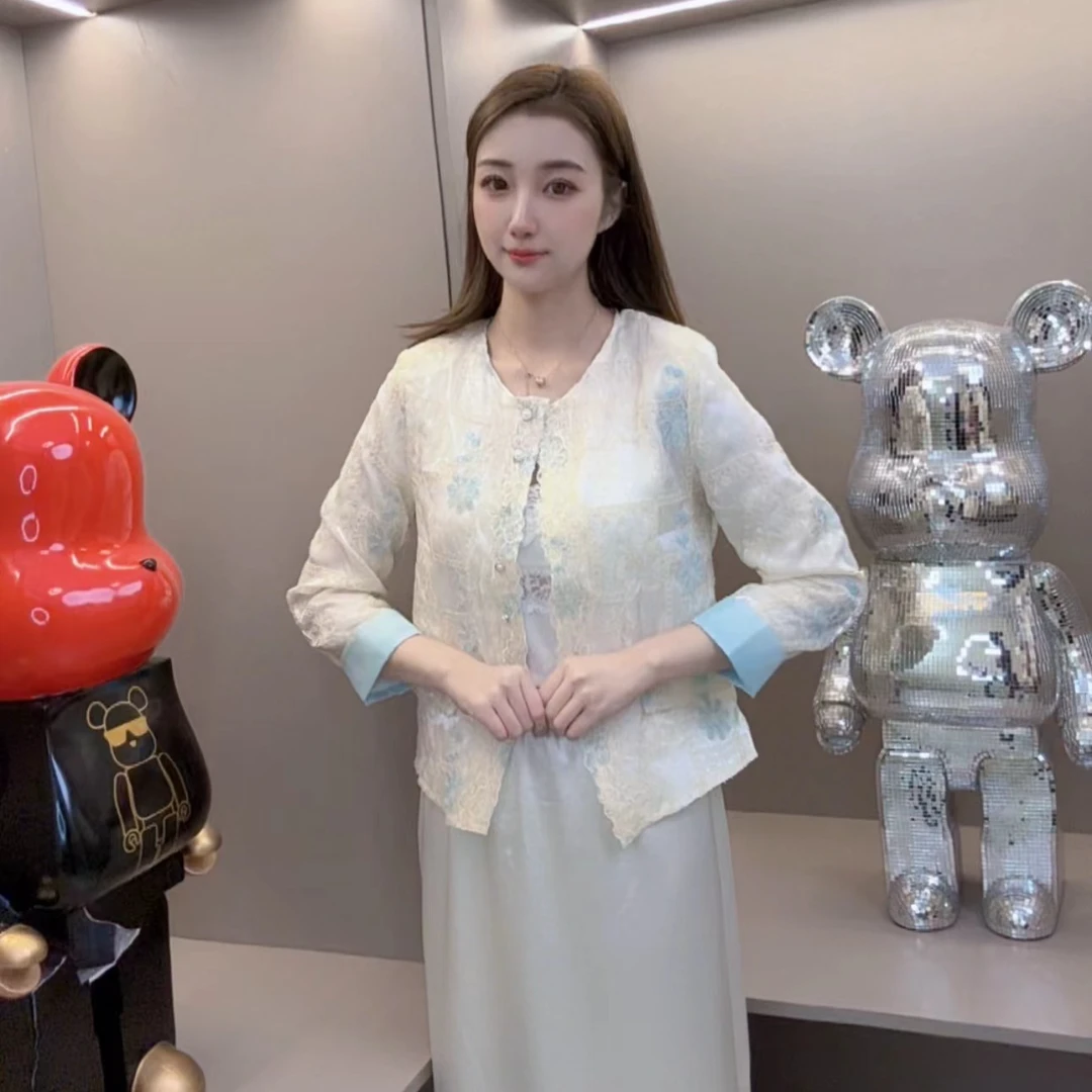 2025夏季新款重工刺绣亮片薄外套显瘦