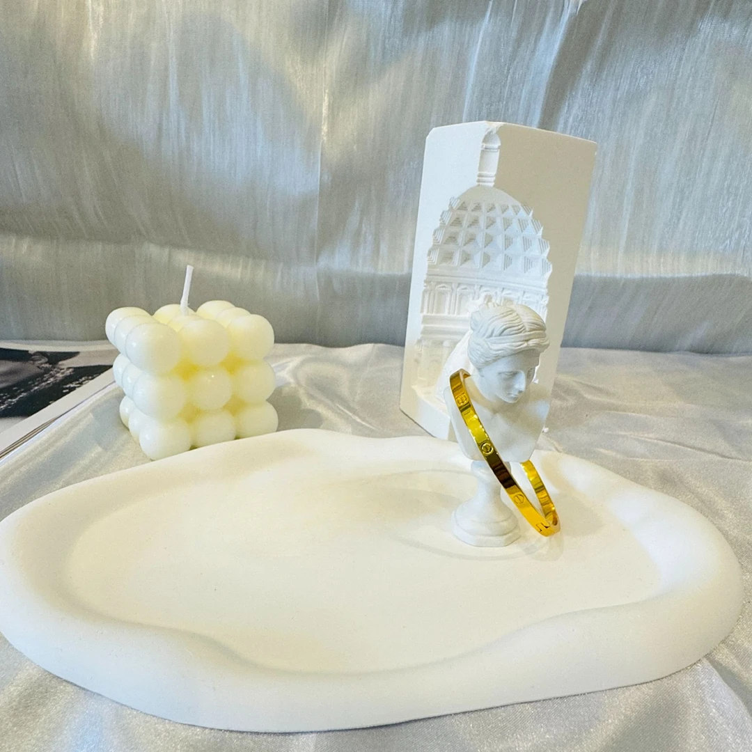 铜合金手镯 菲纳孜金色手镯耳环时尚百搭经典气质轻奢潮流