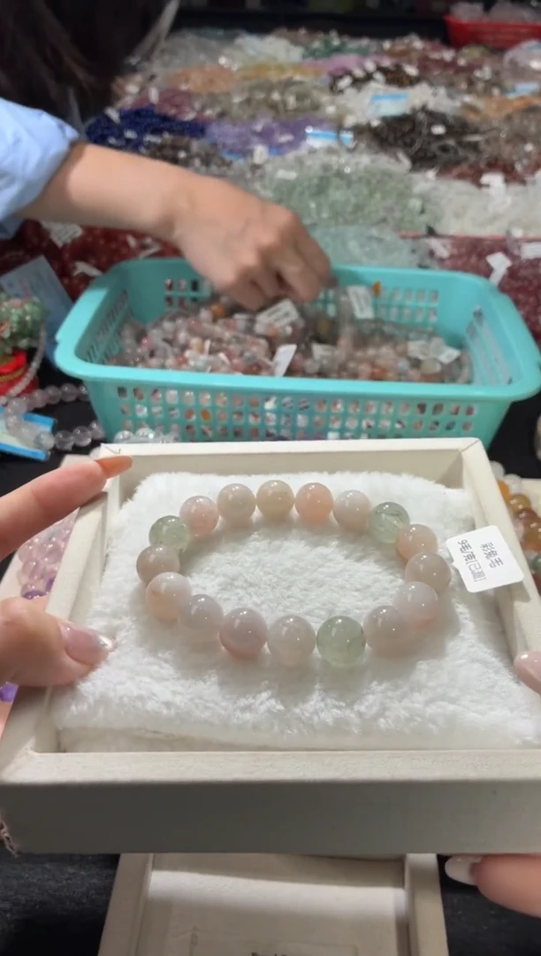 未镶嵌手链水晶109号 多样性发一DD  12+