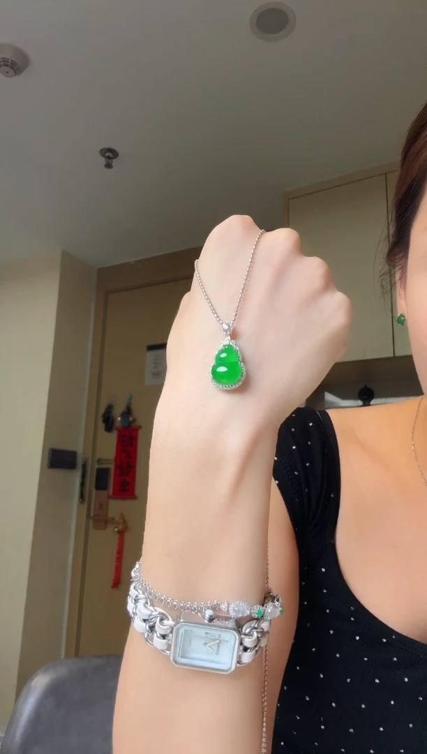 吊坠(不含链)银S925镶嵌翡翠天然翡翠吊坠