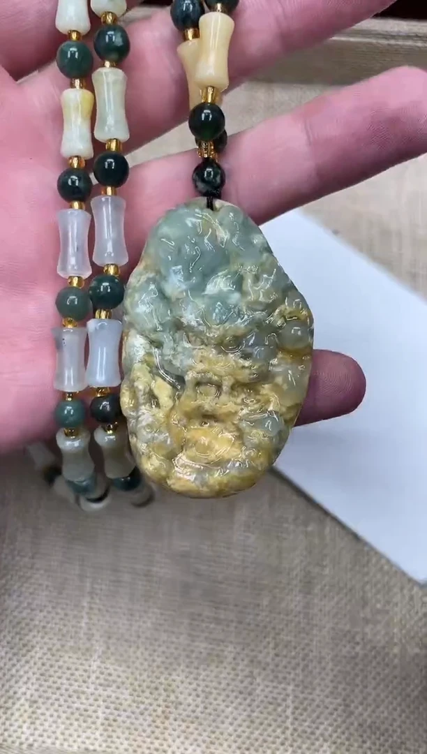 未镶嵌岫玉吊坠·