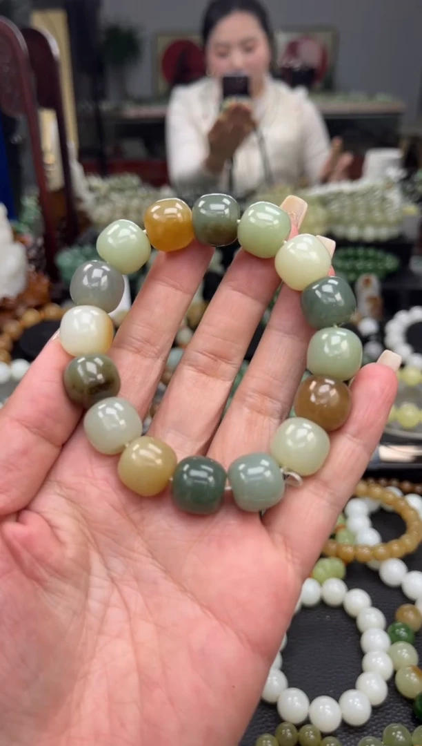 【闪购商品】和田玉手串未镶嵌新疆多宝卡14