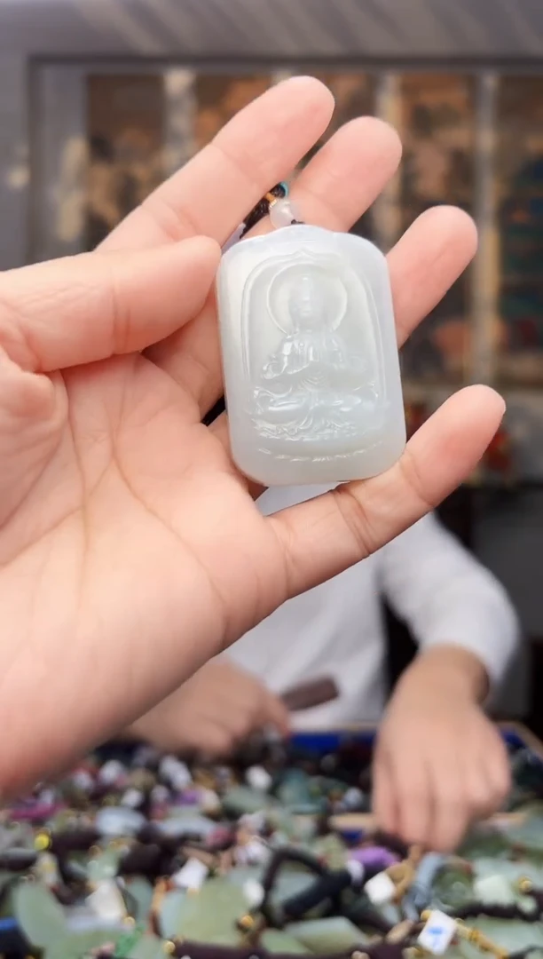 【闪购商品】和田玉挂件未镶嵌拍一发一