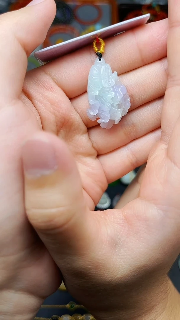 颈饰未镶嵌翡翠白菜06